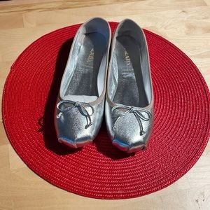 Prade silver metallic ballet flats size 40.